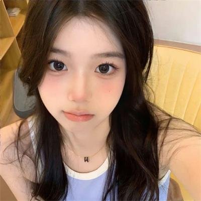 暗恋的小青梅她人美声甜